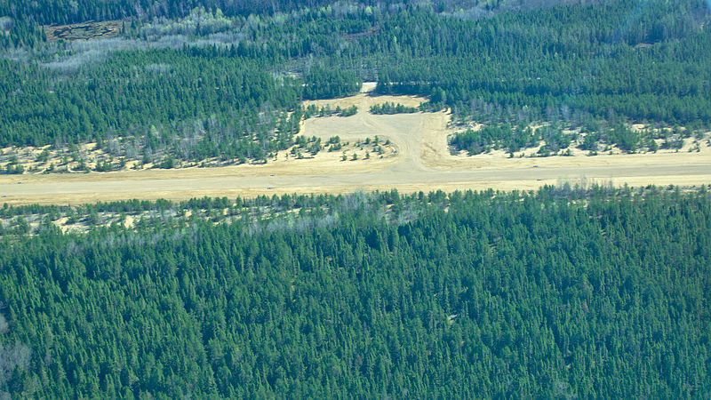 File:View on St-Michel-des-saint airport (CSM5).jpg