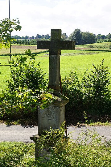 File:Wegekreuz Stieldorf-Rauschendorf Birlinghovener Strasse.jpg