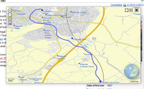 OpenStreetMap-Daten, KML-Overlay (blaue Line), und zusaetzliche Artikelkoordinaten (blaue Punkte).