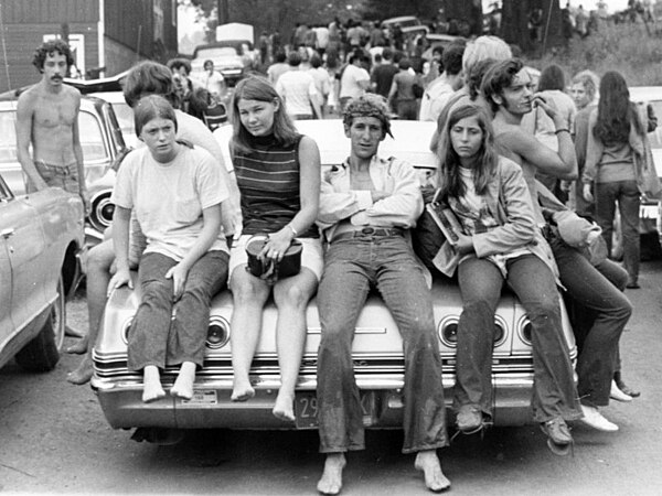 Woodstock festival attendees, 1969