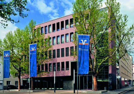 Zentrale der Mainzer Volksbank am Balthasar Maler Platz in Mainz