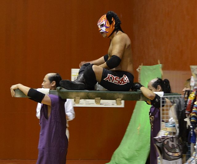 ムーの太陽 (みちのくプロレス) - Wikipedia