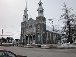 Église Saint-Stanislas.JPG