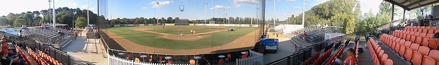 2014-11-28 Narrabundah Ballpark.jpg