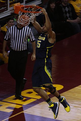 <span class="mw-page-title-main">Jon Horford</span> American basketball player (born 1991)