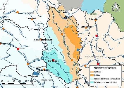 La Meuse est dans 4 régions hydrographiques : le Rhin, la Meuse, la Seine de sa source à l'Oise, la Seine de l'Oise à l'embouchure.