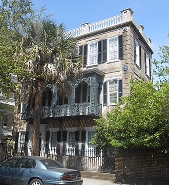Ladson House in Charleston, named after its former owner James H. Ladson; he lived there with 12 house slaves when not spending time on his two plantations labored by around 200 slaves 8 Meeting.JPG