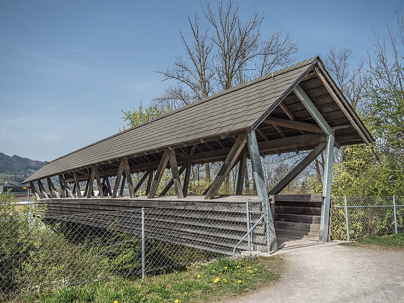 File:Aastudenbrücke über die Wägitaler Aa, Galgenen SZ –Wangen SZ 20220413-jag9889.jpg