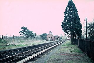<span class="mw-page-title-main">Adderbury railway station</span> Former railway station in Oxfordshire, England