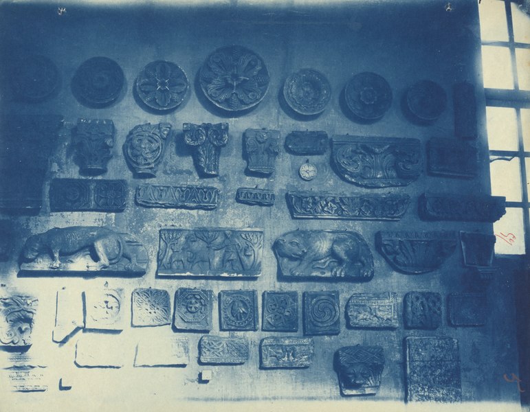 File:Adolphe Terris - Casts of Architectural Details in a Studio - 1998.159 - Cleveland Museum of Art.tif