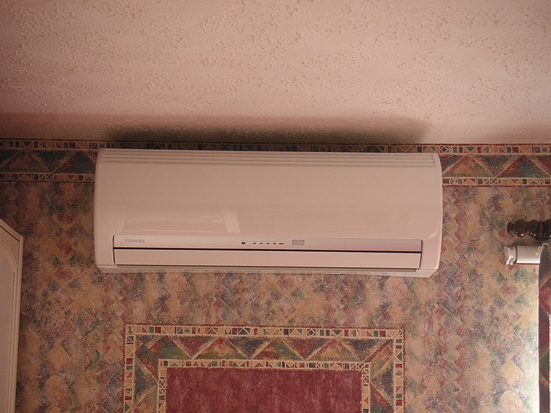 File:Air conditioning (4141300922).jpg