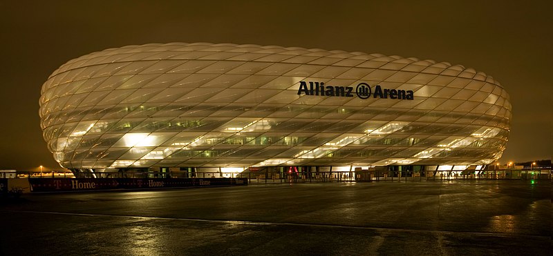 File:Allianz Arena by night.jpg