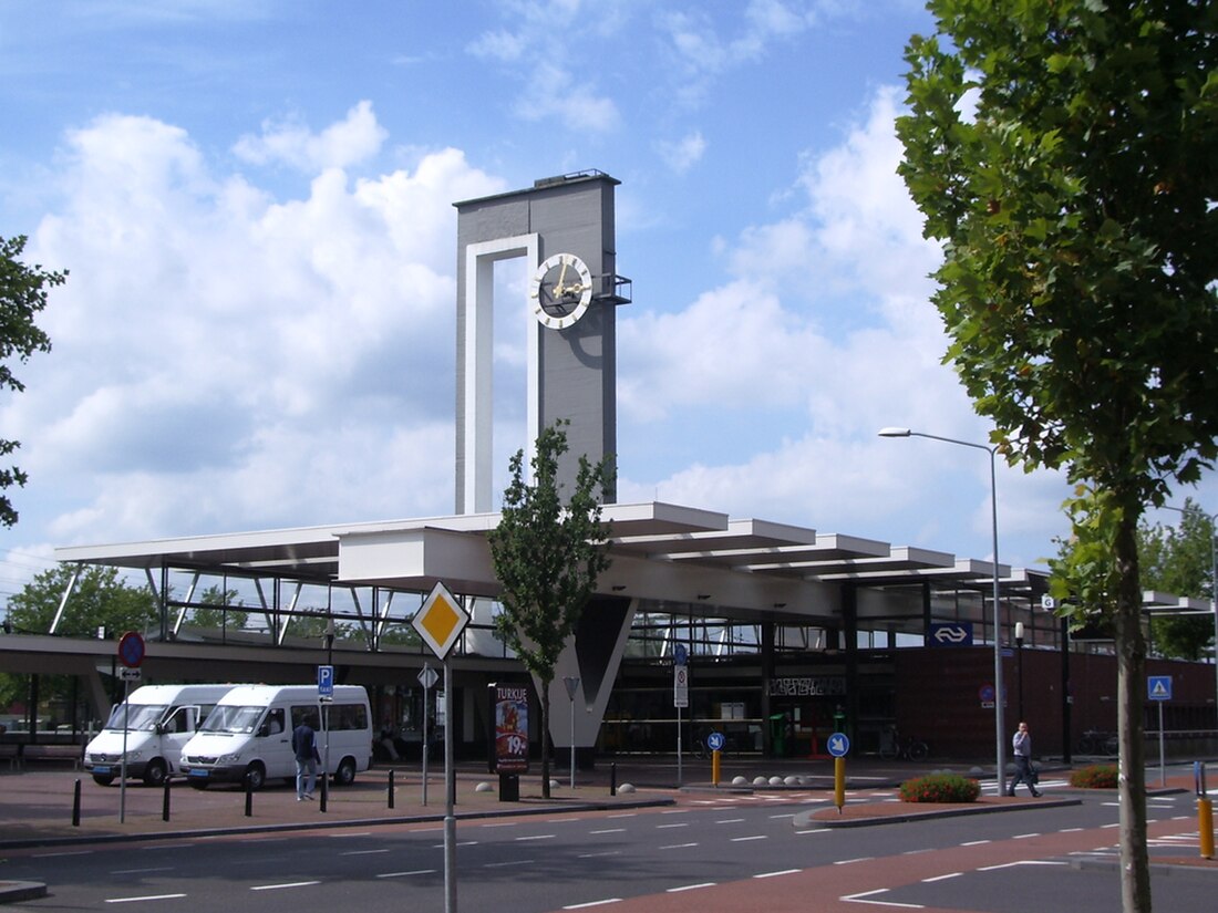 Lijst van spoorwegstations in Overijssel