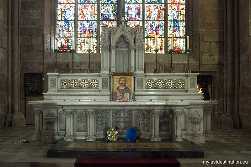 File:Altar of the church of Saint George (Selestat, France) (30011120780).jpg