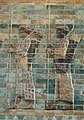 Arcieri persiani da un rilievo del palazzo di Dario (Parigi, Museo del Louvre)
