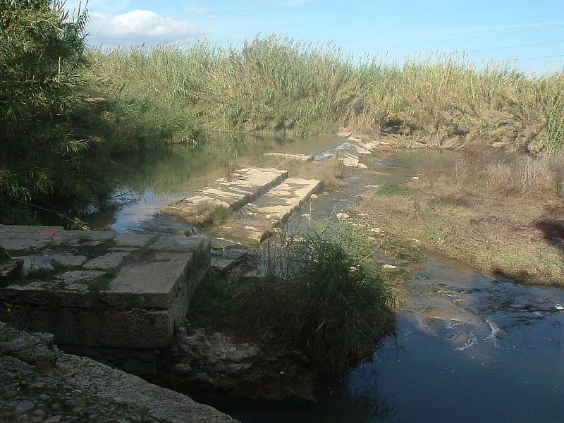 File:Azud acequia Mislata.jpg