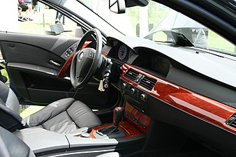 BMW Alpina B5 E60 (2005) interior.jpg