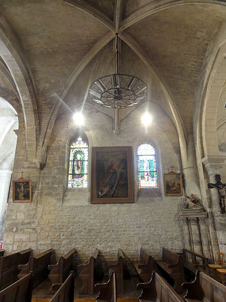 File:Balagny-sur-Thérain (60), église Saint-Léger, nef, travée supplémentaire, côté sud.JPG