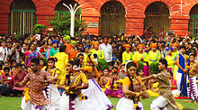 Basanto Utsav dancers at Jorasanko Thakurbari.