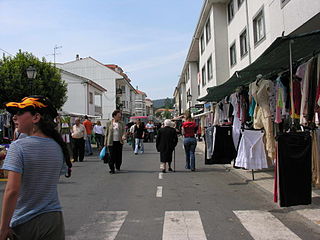 O sábado é o día do mercadillo