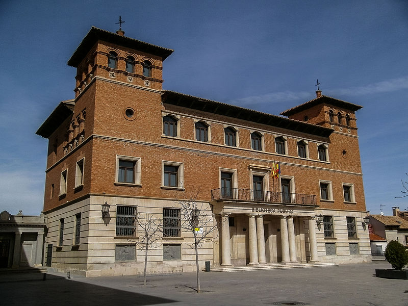 File:Biblioteca Pública del Estado de Teruel - 08032015123423.jpg