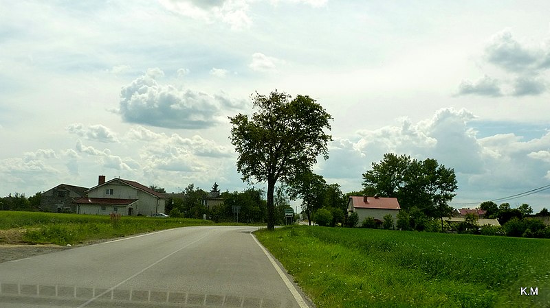 File:Biskupice - panoramio (5).jpg