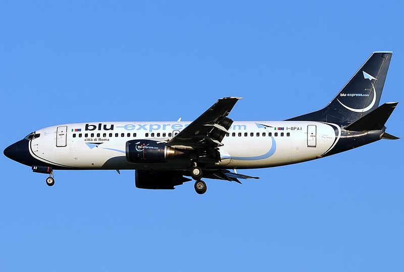 File:Boeing 737-36Q, Blu-express JP7279270.jpg