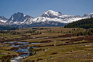Looking across the Bonneville Basin to Mount Bonneville and Raid Peak in the Wind River Range.
