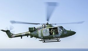 Britisk Lynx lander på Kearsarge.jpg