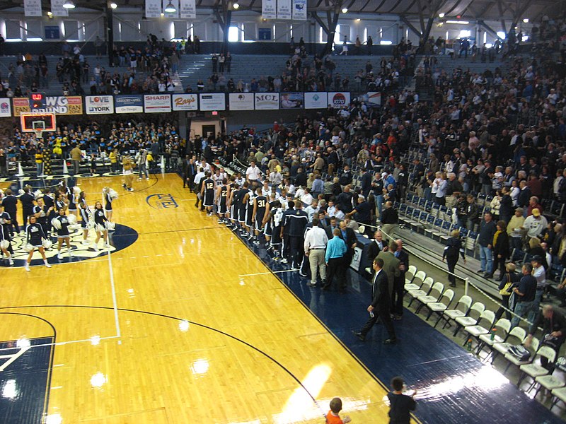 File:ButlerBulldogs2012-17.JPG