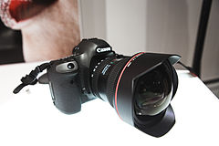 Canon EOS 5DS R.jpg