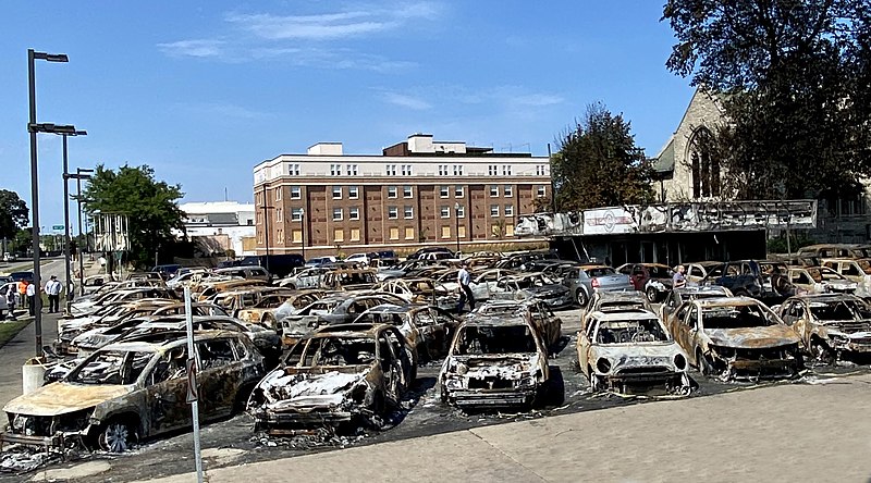 File:Car Source Kenosha Burned out car lot.jpg