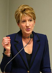 Carly Fiorina (MBA 1980), former CEO of Hewlett-Packard CarlyFiorina49416.jpeg