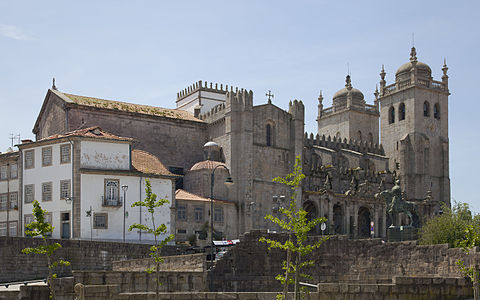 Exterior view of the cathedral showing its imposing towers, very large apse and short transept