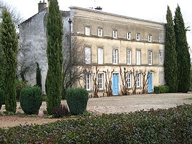Havainnollinen kuva artikkelista Château de l'Arvolot