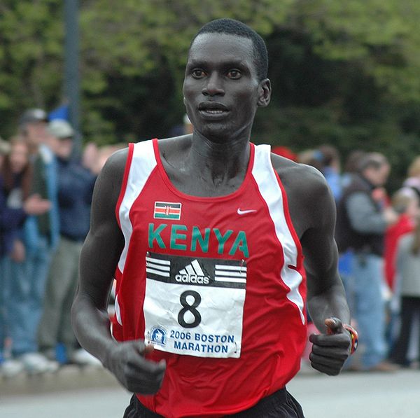 Robert Kipkoech Cheruiyot on his way to winning the 2006 Boston Marathon, where he set a new course record.