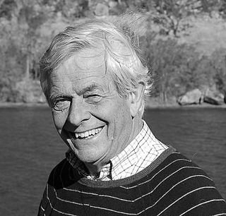 <span class="mw-page-title-main">Chris Wallace-Crabbe</span> Australian poet and emeritus professor