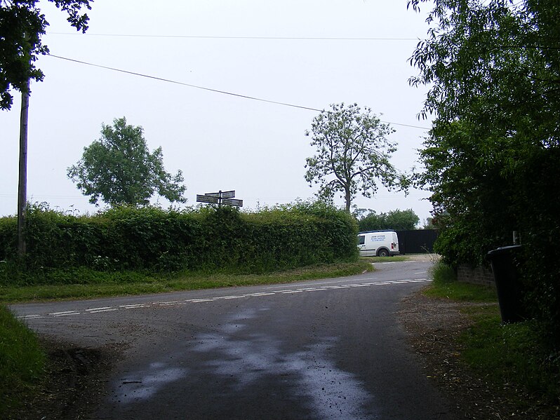 File:Church Road, Uggeshall - geograph.org.uk - 3522010.jpg