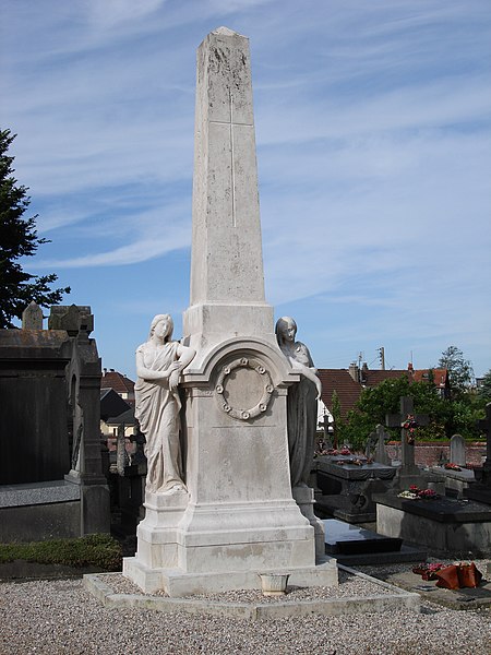 File:Cimetière de Janval à Dieppe 2012 15.jpg