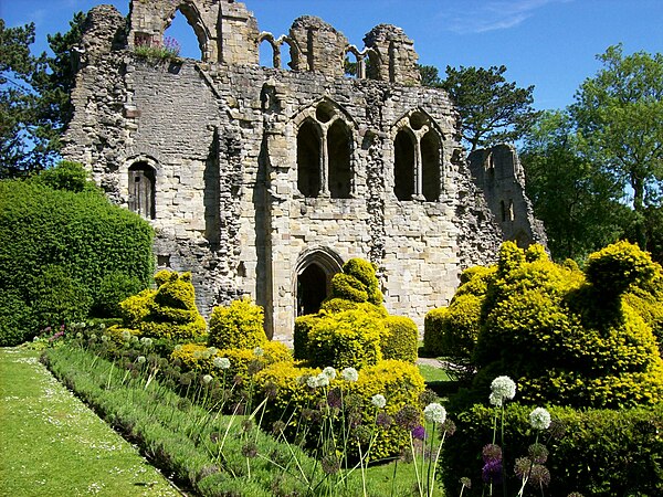 Ruinous Wenlock Priory. Walter appears to have been a devotee of this English Cluniac priory.