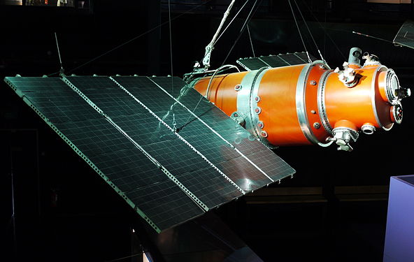 Maquette de Cosmos 122 satellite de type Meteor-1 Musée de l'Air et de l'Espace)