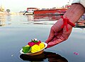 File:Deep Daan in Shipra River Ujjain 01.jpg
