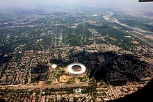 Aerial view of Delhi in April 2016 with river Yamuna in top-right. Delhi aerial photo 04-2016 img11.jpg