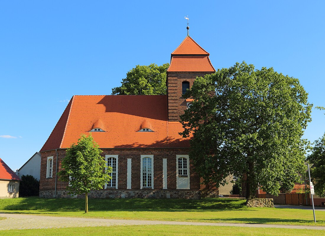 Dorfkirche Pinnow (Schenkendöbern)