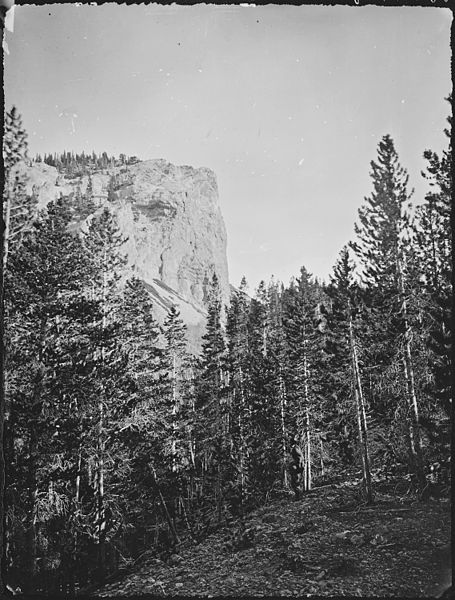 File:El Capitan, in miniature. Uinta Mountains. Summit County, Utah. - NARA - 516933.jpg