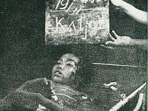 Female casualty of Indonesian Revolution 19 November 1945, Impressions of the Fight ... in Indonesia, p30.jpg