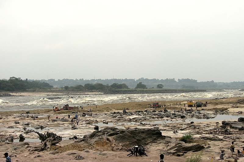 File:Fleuve Congo Kinshasa 4.JPG