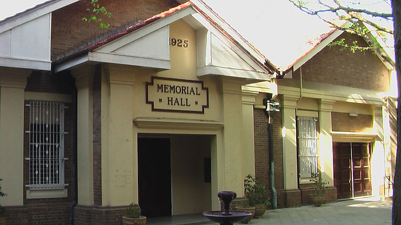 File:Fort Street High School Memorial Hall.JPG