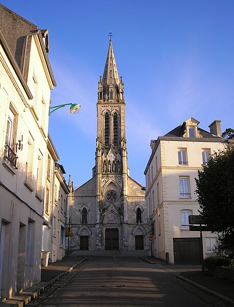 File:FranceNormandieCaumontLEventeEglise.jpg