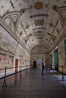 Wall in the Hall of Battles Galeria de las Batallas. Monasterio de El Escorial (Madrid).jpg